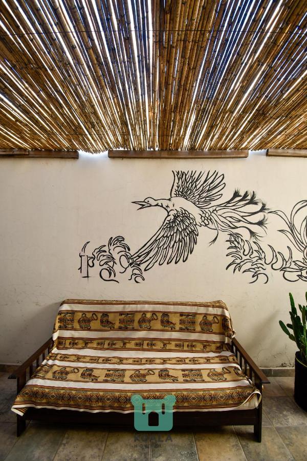 Koala Hostel Мендоса Екстериор снимка